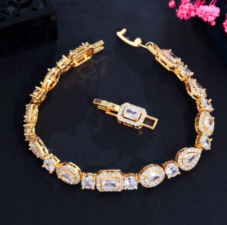 Aurora Luxe Zirconia Bracelet