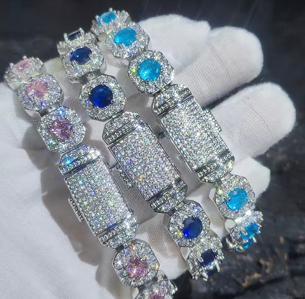 Azure Ice Cluster Bracelet