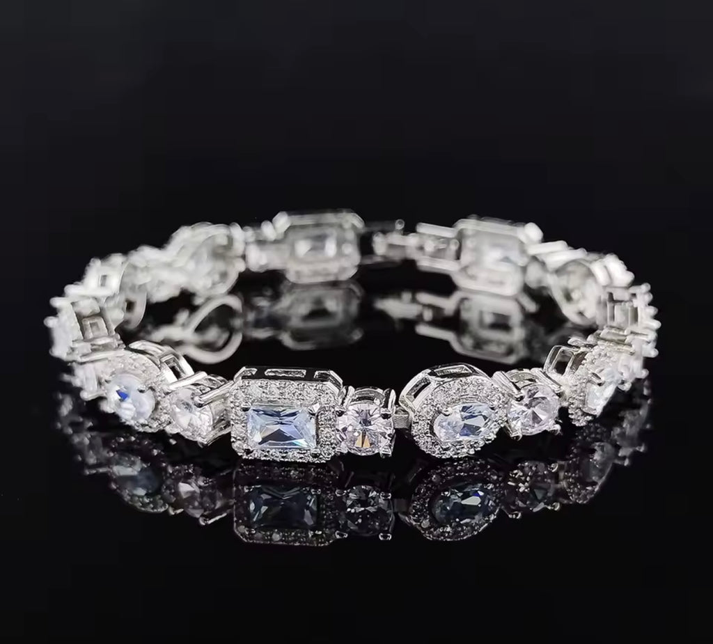 Aurora Luxe Zirconia Bracelet